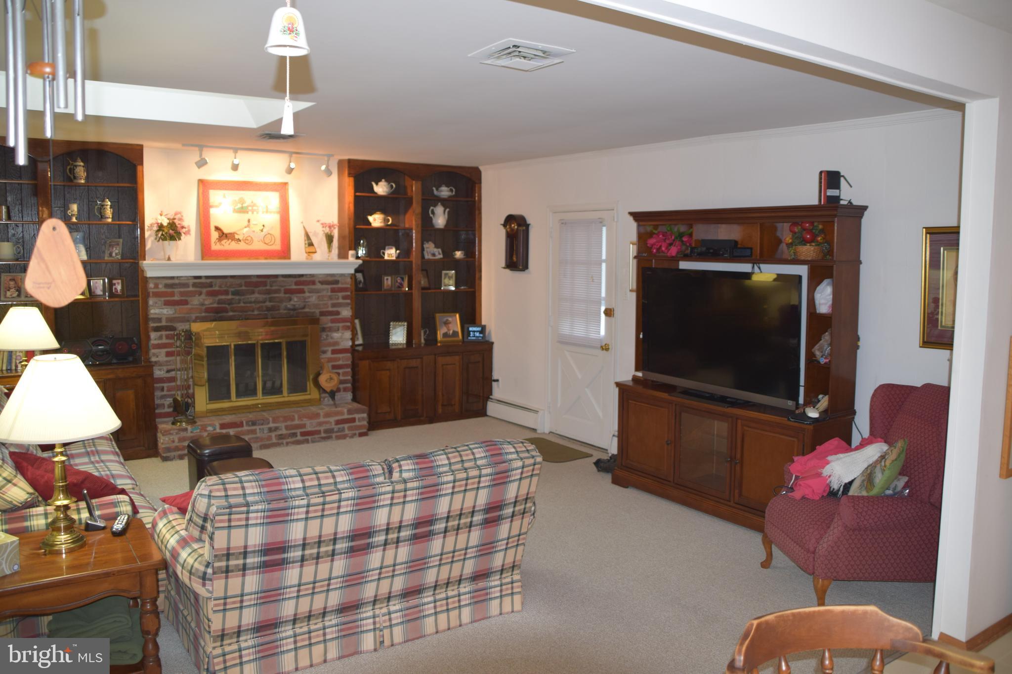 74 Buck Road Warrington, PA 18976 - Photo 6 of 16 Gallery Image 6