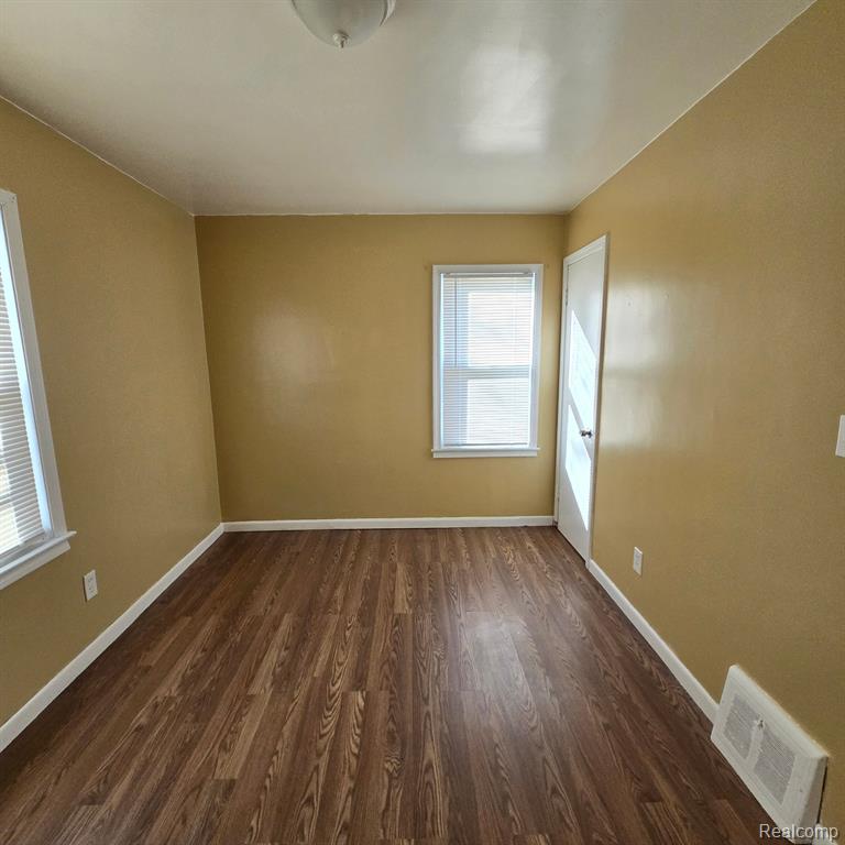 6741 Evergreen Road Detroit, MI 48228 - Photo 12 of 21