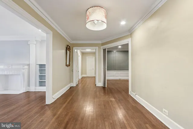 wooden floor in an empty room with wooden floor