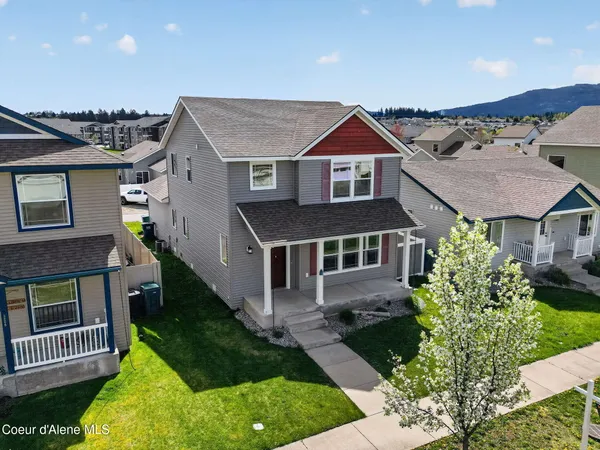 $469,500 | 8256 North Woodworth Street, Post Falls, ID 83854