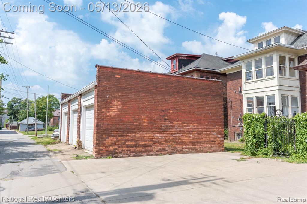 420 East Ferry Street, Unit 1 Detroit, MI 48202 - Photo 23 of 24