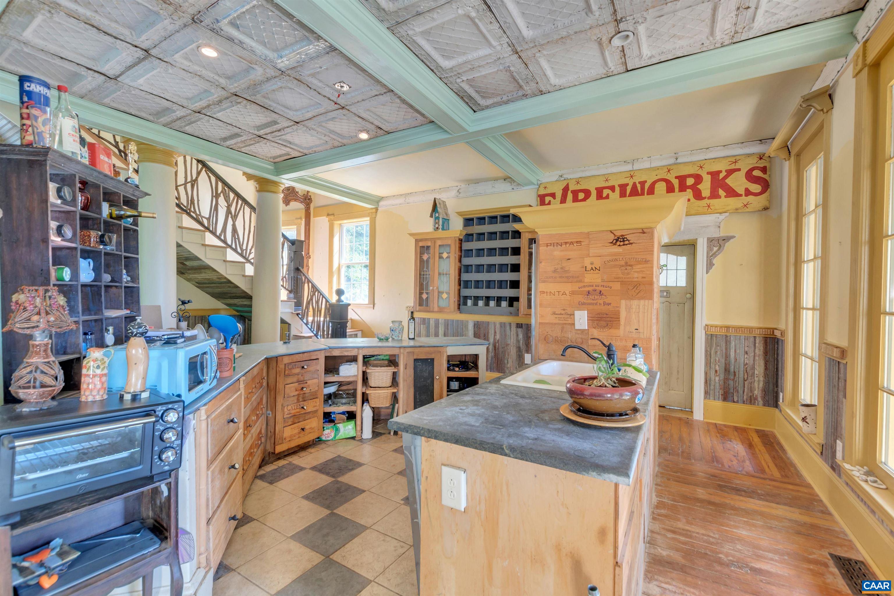 2236 White Hall Road Crozet, VA 22932 - Photo 11 of 60 Gallery Image 11