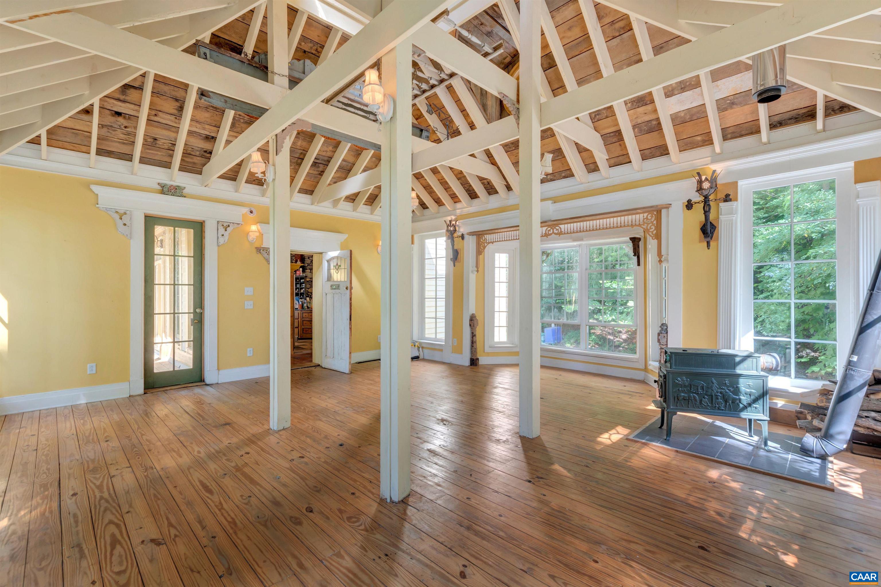 2236 White Hall Road Crozet, VA 22932 - Photo 24 of 60 Gallery Image 24