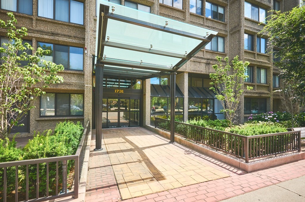 1731 Beacon Street, Unit 723 Brookline, MA 02445 - Photo 2 of 16