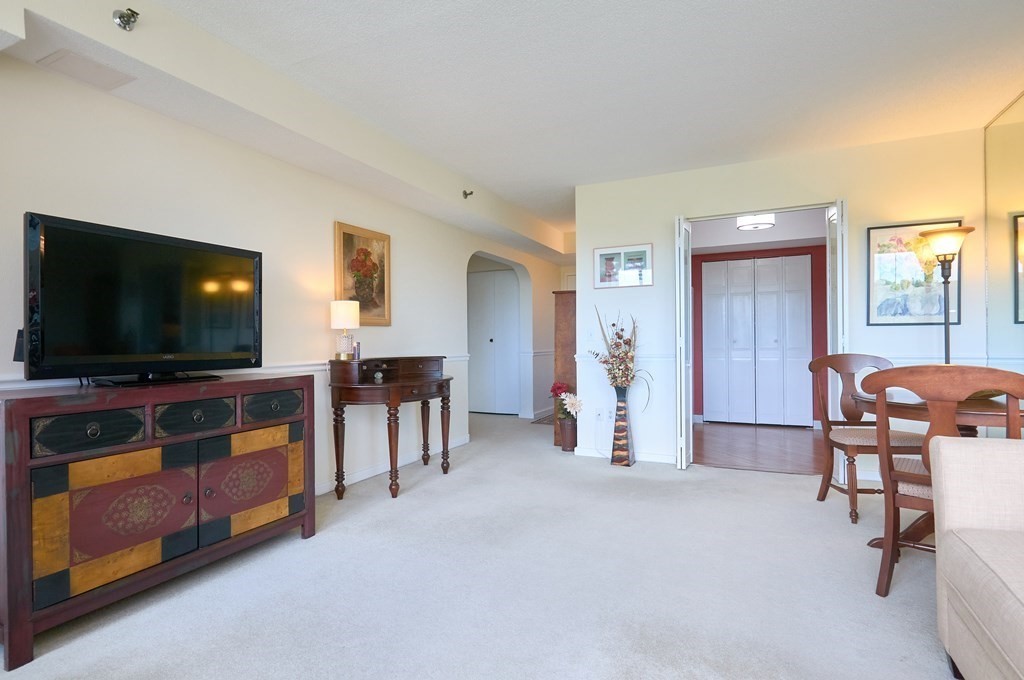 1731 Beacon Street, Unit 723 Brookline, MA 02445 - Photo 5 of 16