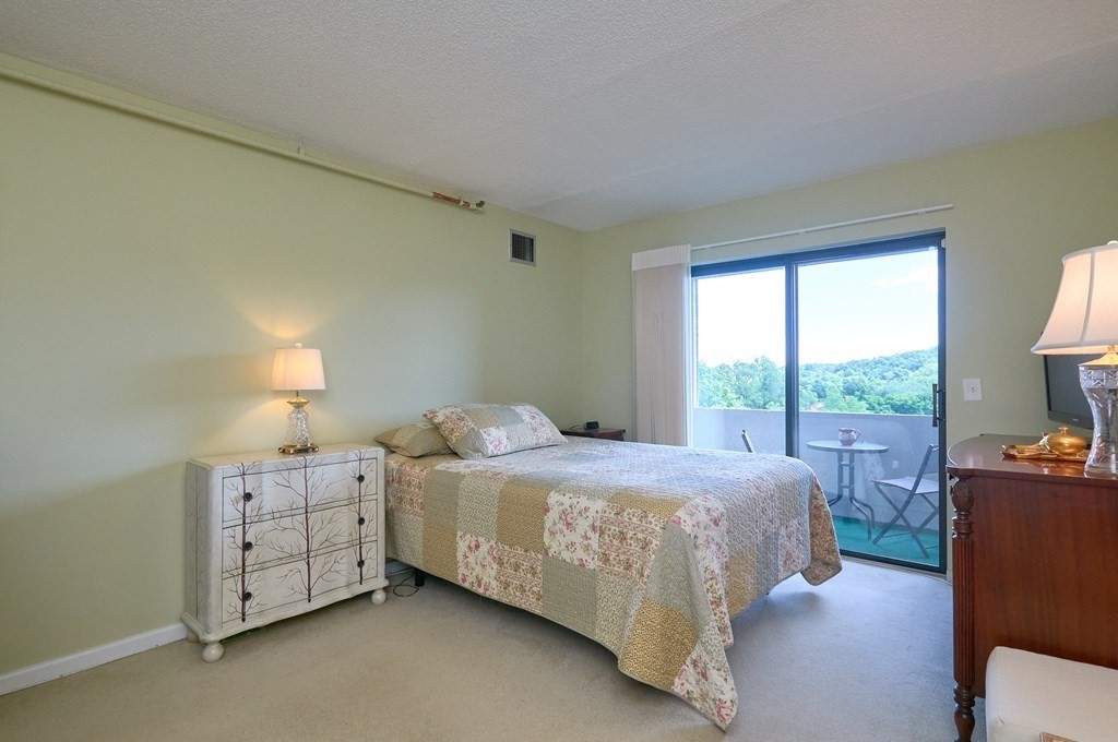 1731 Beacon Street, Unit 723 Brookline, MA 02445 - Photo 9 of 16