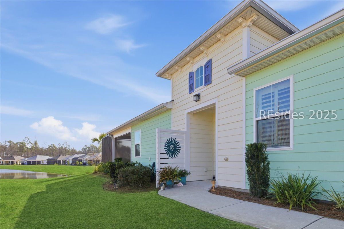 1749 Shoreside Drive Hardeeville, SC 29927 - Photo 2 of 76