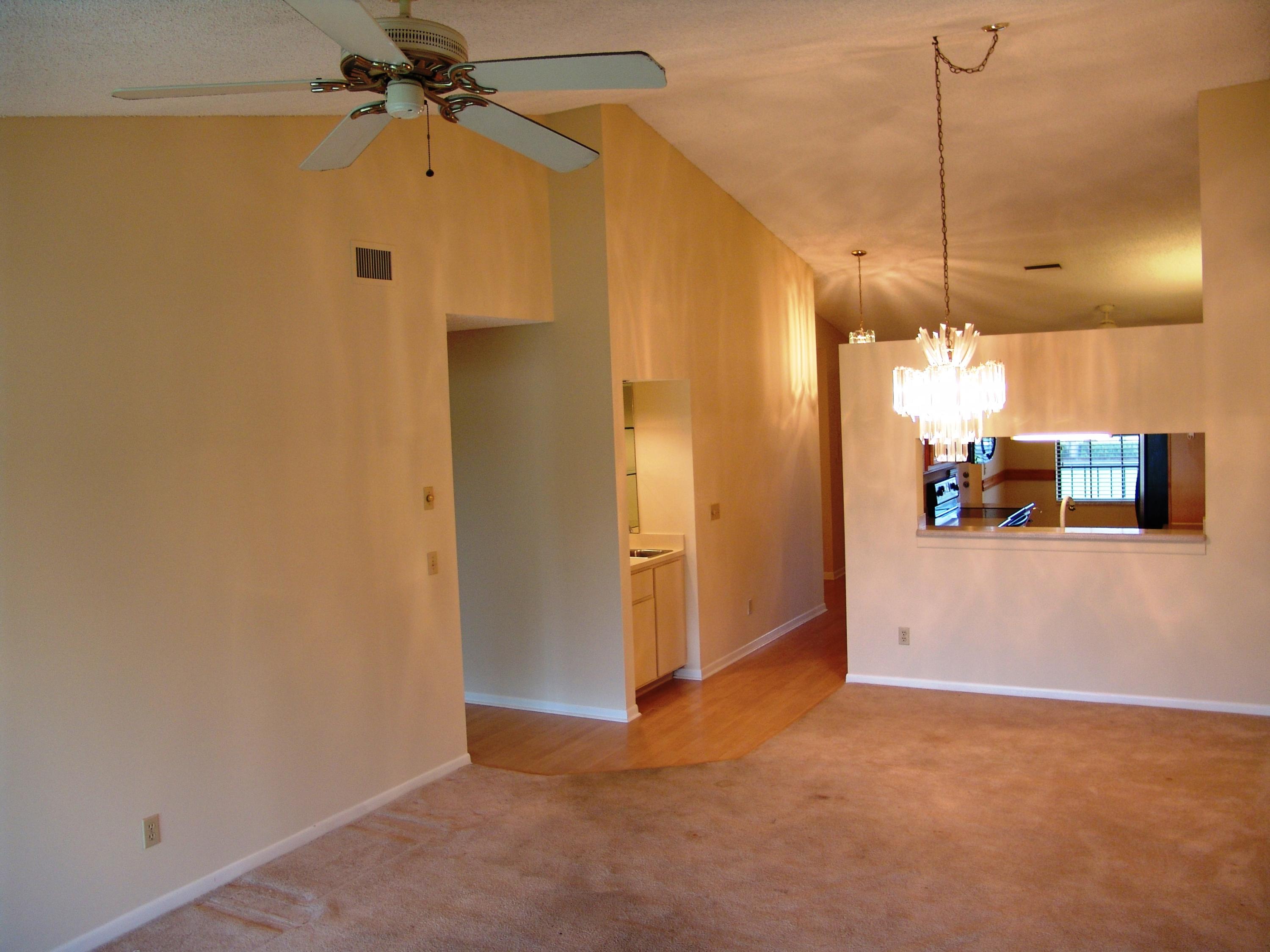 1502 Pinecrest Circle, Unit F Jupiter, FL 33458 - Photo 7 of 27 DSC07931