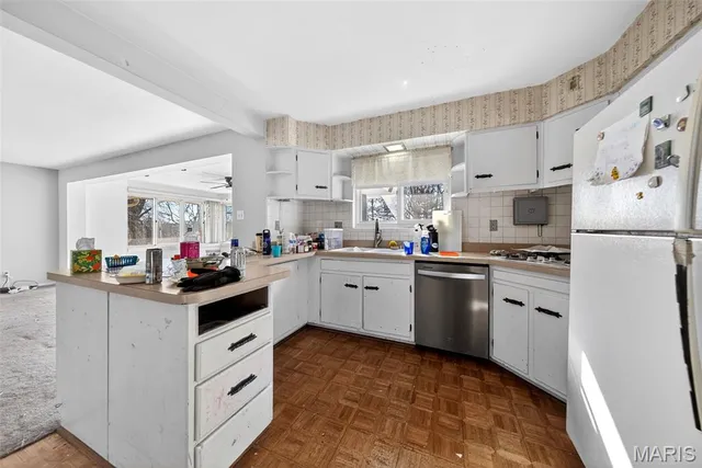 $200,000 | 62 Harneywold Drive, St. Louis, MO 63136