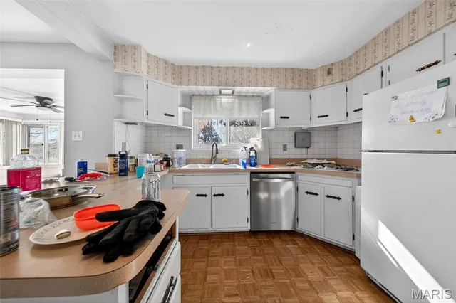 $200,000 | 62 Harneywold Drive, St. Louis, MO 63136