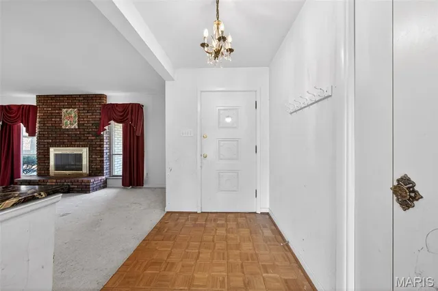 $200,000 | 62 Harneywold Drive, St. Louis, MO 63136