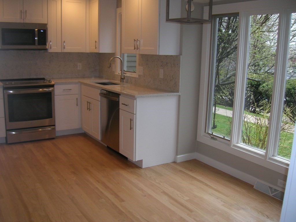 64 Potter Pond, Unit 64 Lexington, MA 02421 - Photo 5 of 15