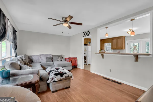 $215,000 | 39 Meadowbrook Drive, Toccoa, GA 30577