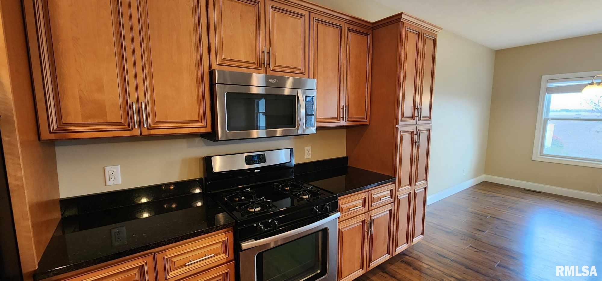 2702 Johnathan Place Springfield, IL 62711 - Photo 12 of 38