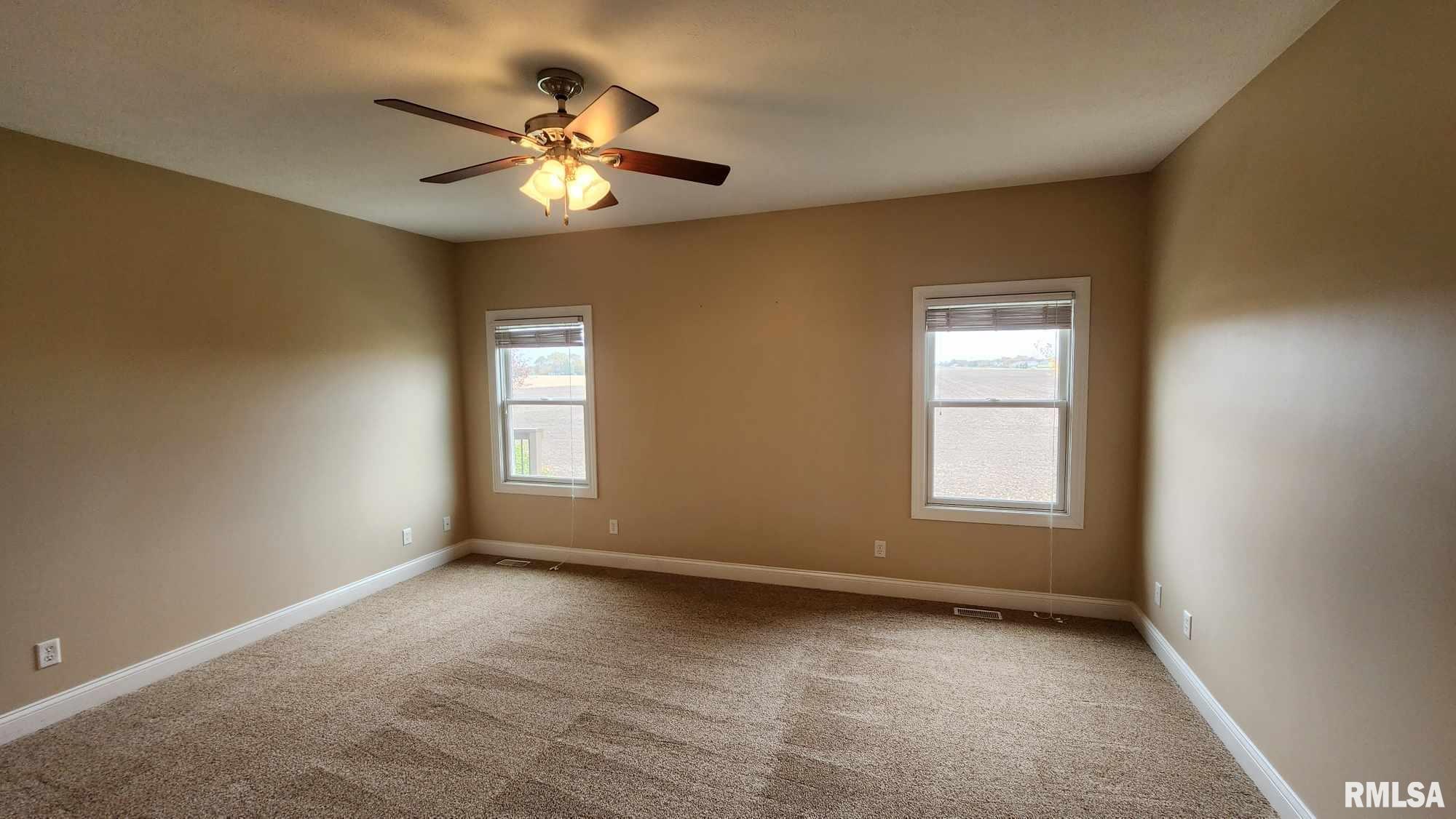 2702 Johnathan Place Springfield, IL 62711 - Photo 17 of 38