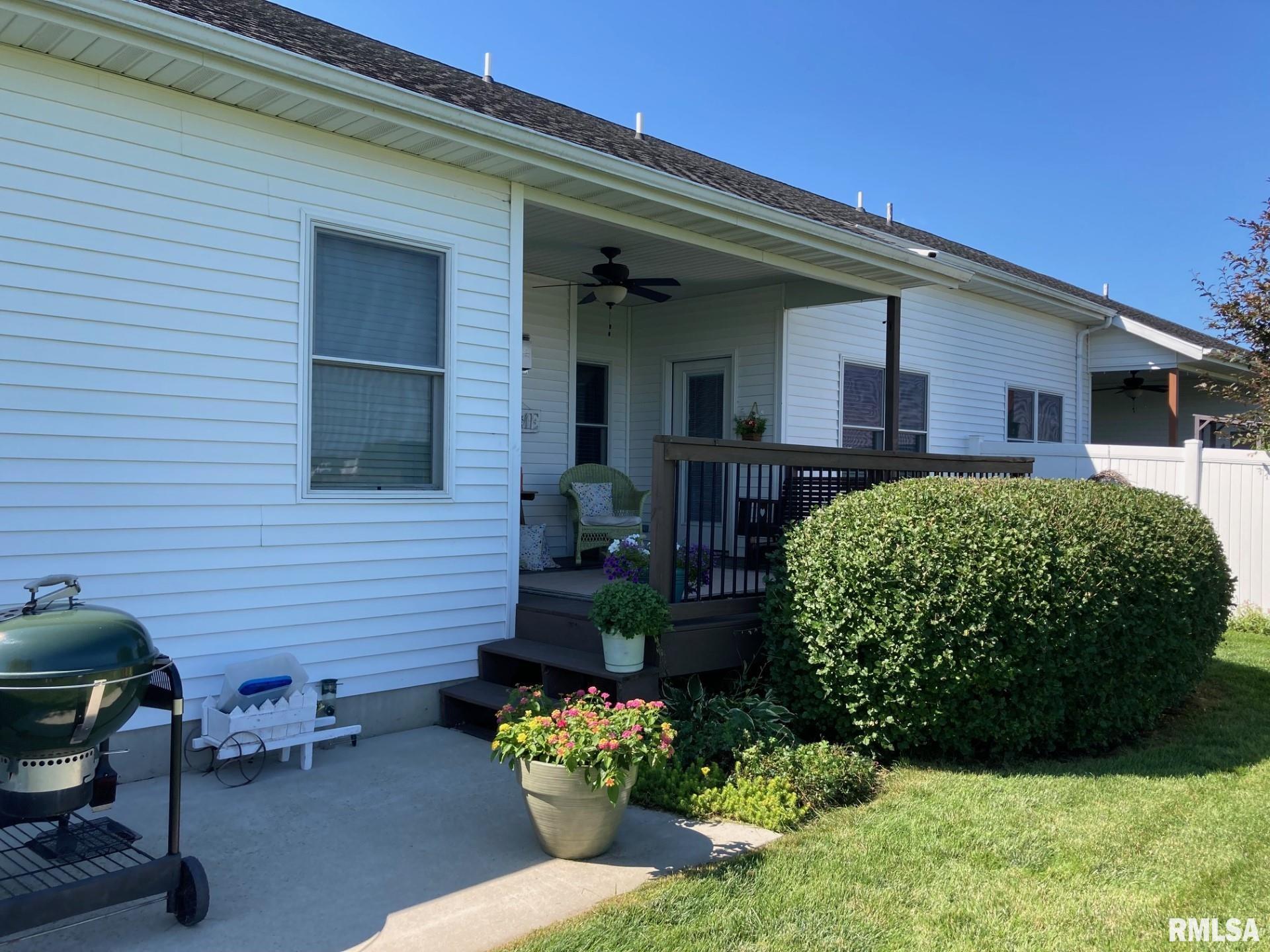 2702 Johnathan Place Springfield, IL 62711 - Photo 33 of 38