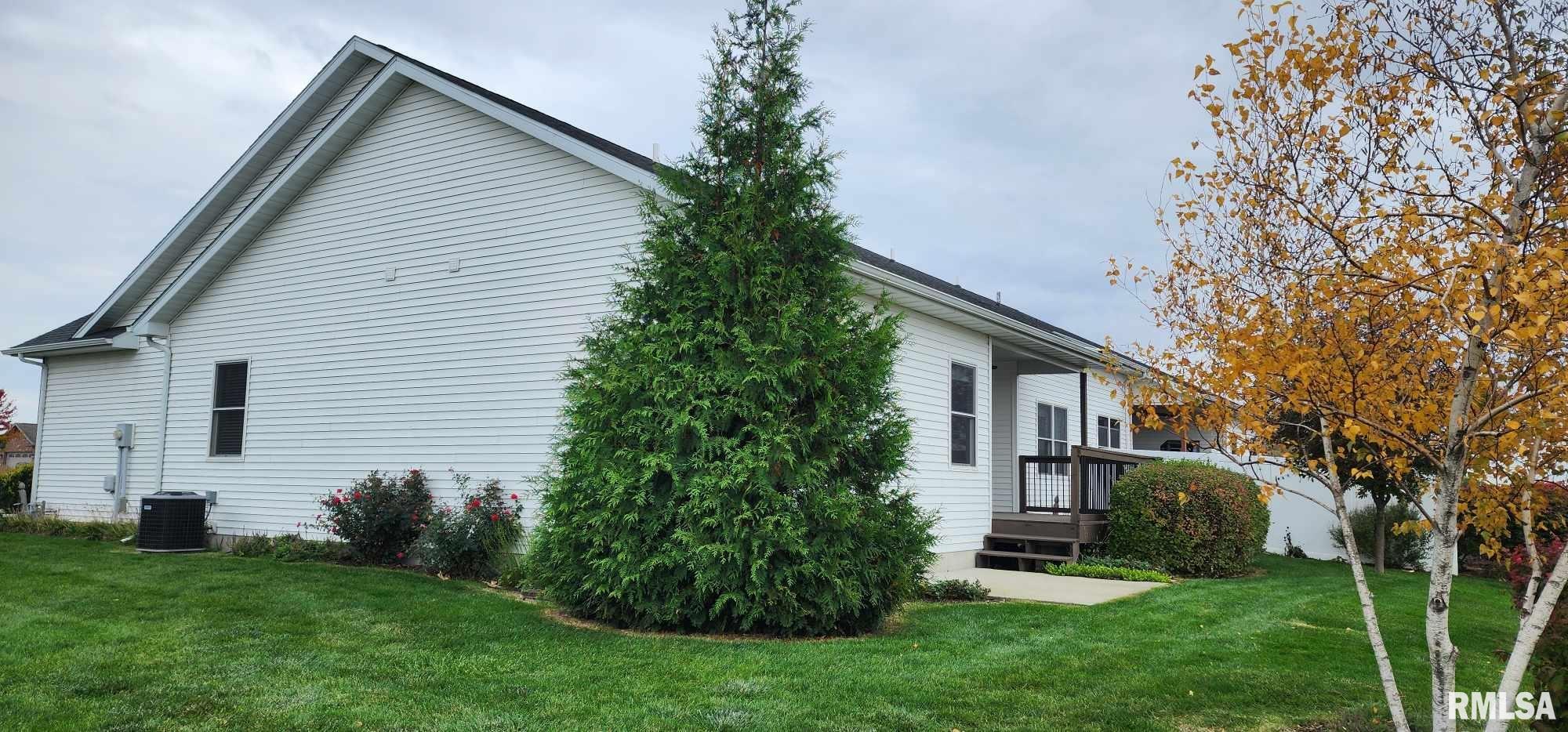 2702 Johnathan Place Springfield, IL 62711 - Photo 34 of 38