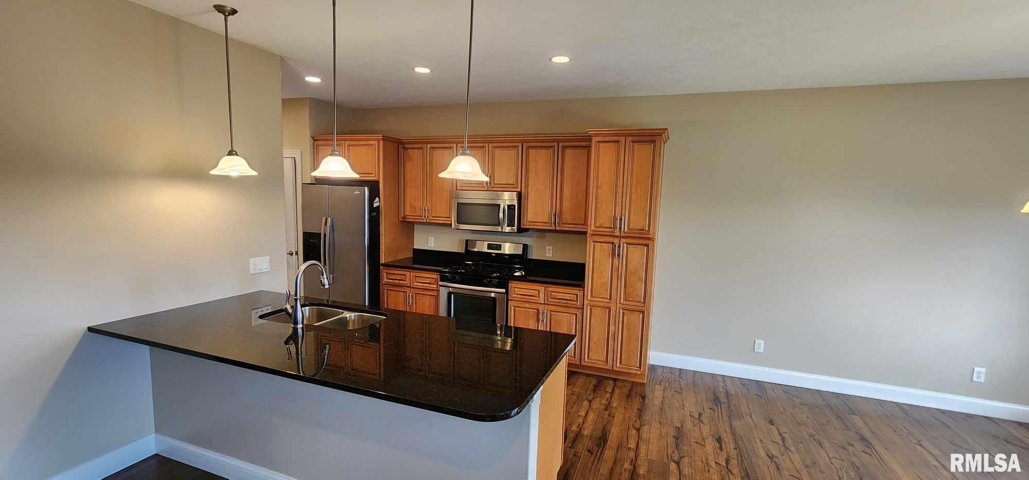 2702 Johnathan Place Springfield, IL 62711 - Photo 10 of 38