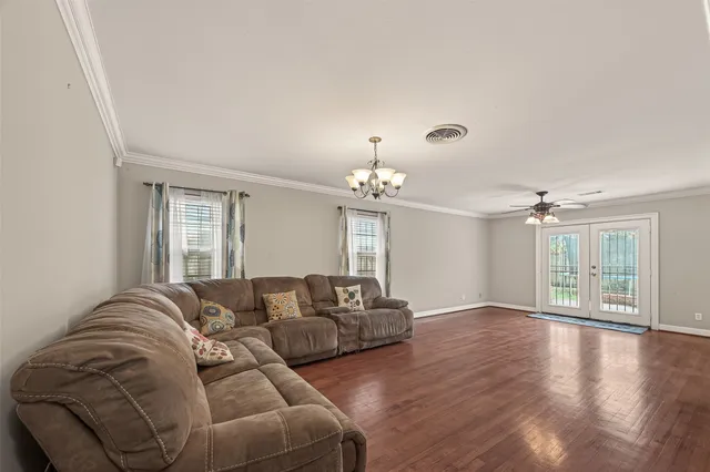 $1,900 | 7702 Rockhill Street, Houston, TX 77061