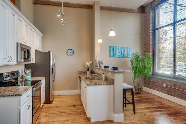 $2,185 | 222 West Street, Unit A203, Keene, NH 03431