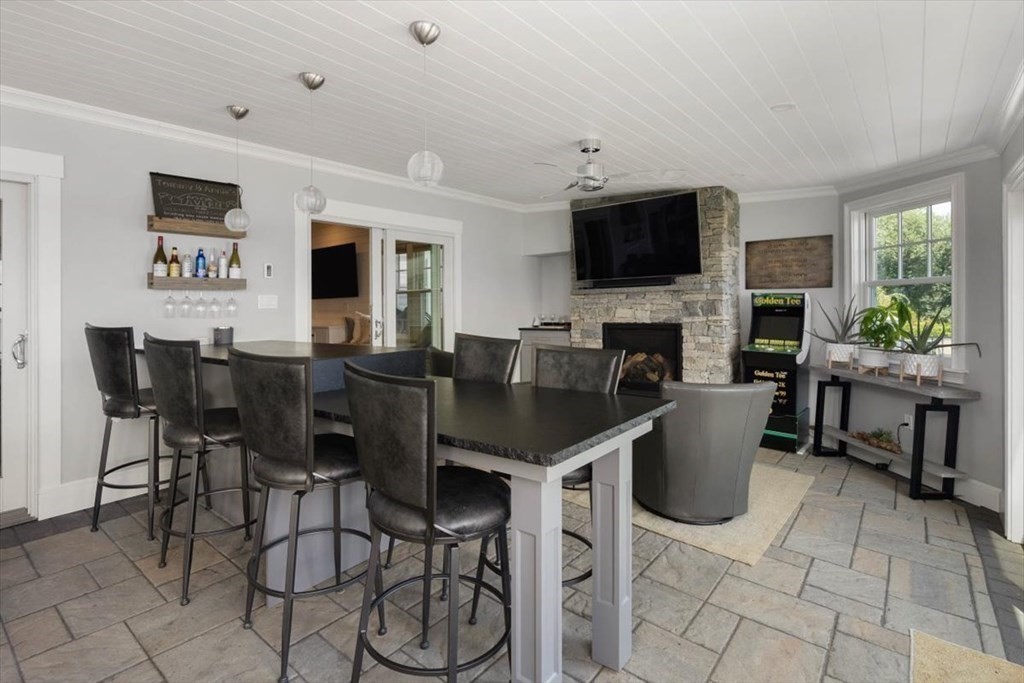 94 Crabtree Road Quincy, MA 02171 - Photo 35 of 42 Gallery Image 35