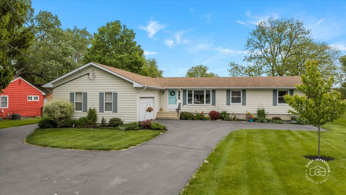 1271 North Randall Road Aurora, IL 60506 - Photo 2 of 39 Gallery Image 2