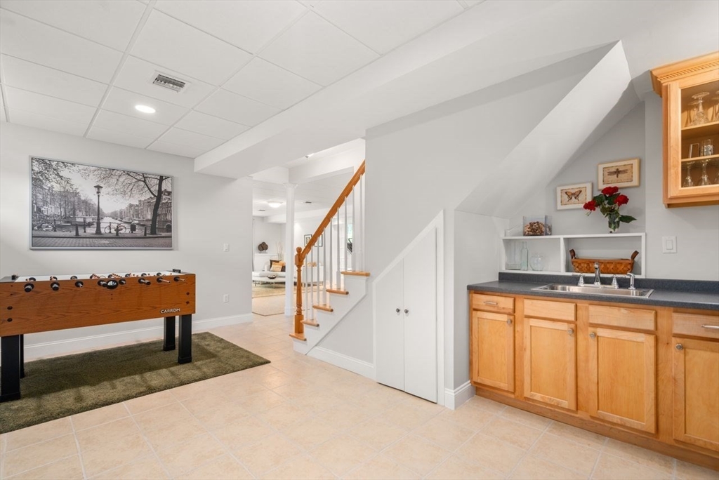 69 Rachael Terrace Westfield, MA 01085 - Photo 27 of 42
