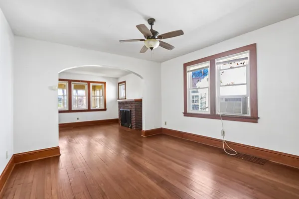 $285,000 | 2129 East Johnson Street, Madison, WI 53704