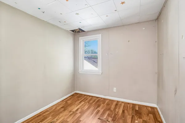 $285,000 | 2129 East Johnson Street, Madison, WI 53704