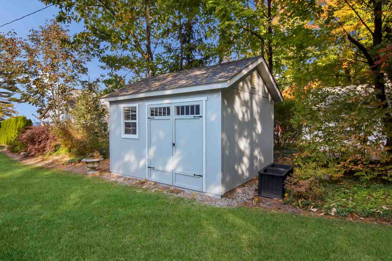 6291 Deepwater Point Road Williamsburg, MI 49690 - Photo 24 of 36 1880977-23.JPG