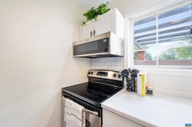 $360,000 | 1552 Garden Court, Charlottesville, VA 22901