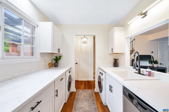 $360,000 | 1552 Garden Court, Charlottesville, VA 22901