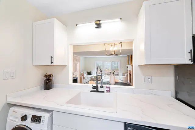 $360,000 | 1552 Garden Court, Charlottesville, VA 22901