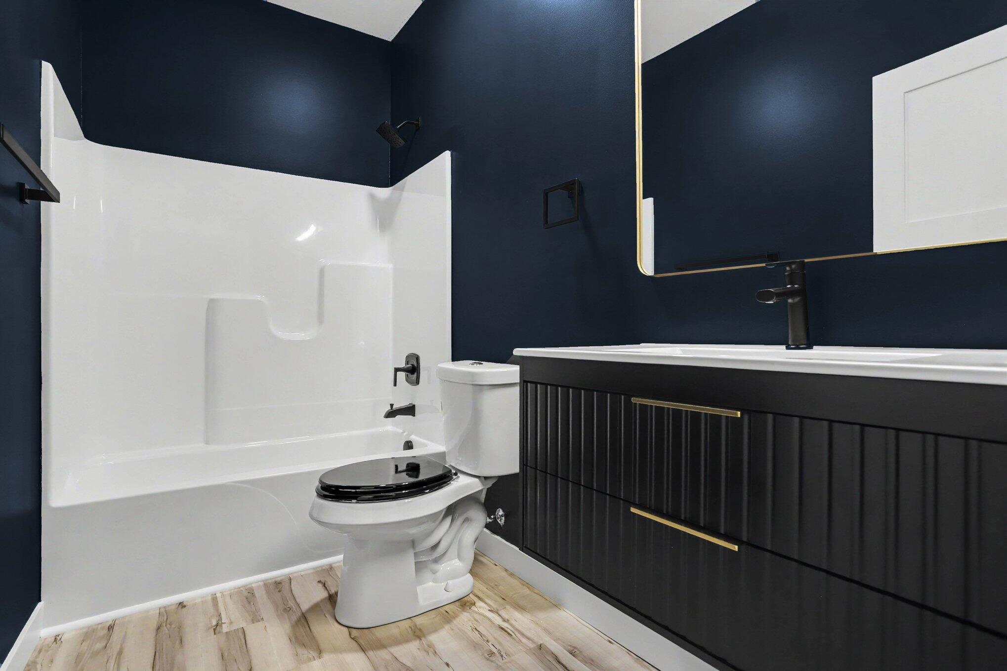 20160 Parkway Avenue Three Rivers, MI 49093 - Photo 10 of 17 010_file_4709
