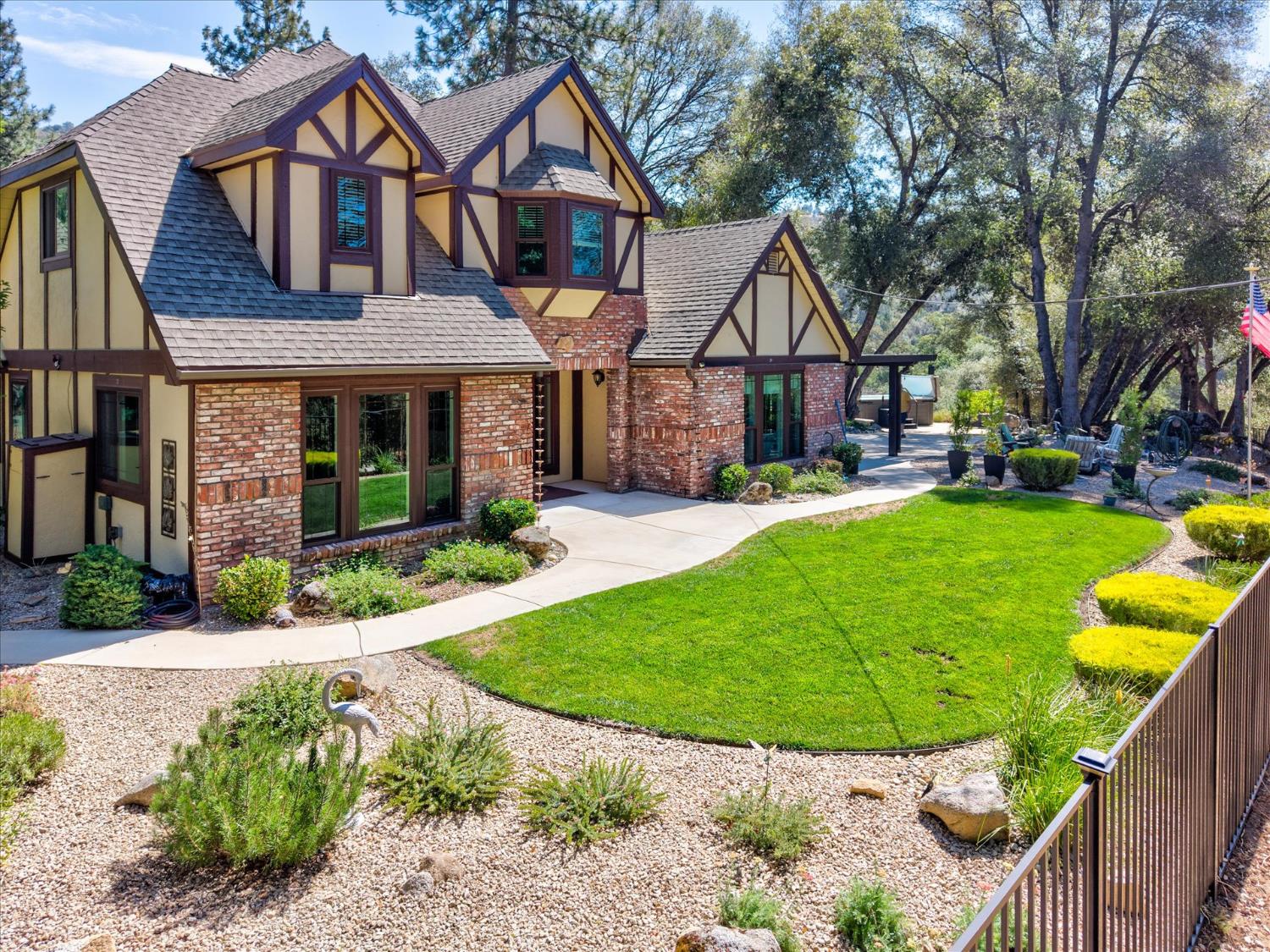 51951 Quail Ridge Road Oakhurst, CA 93644 - Photo 6 of 72 Gallery Image 6