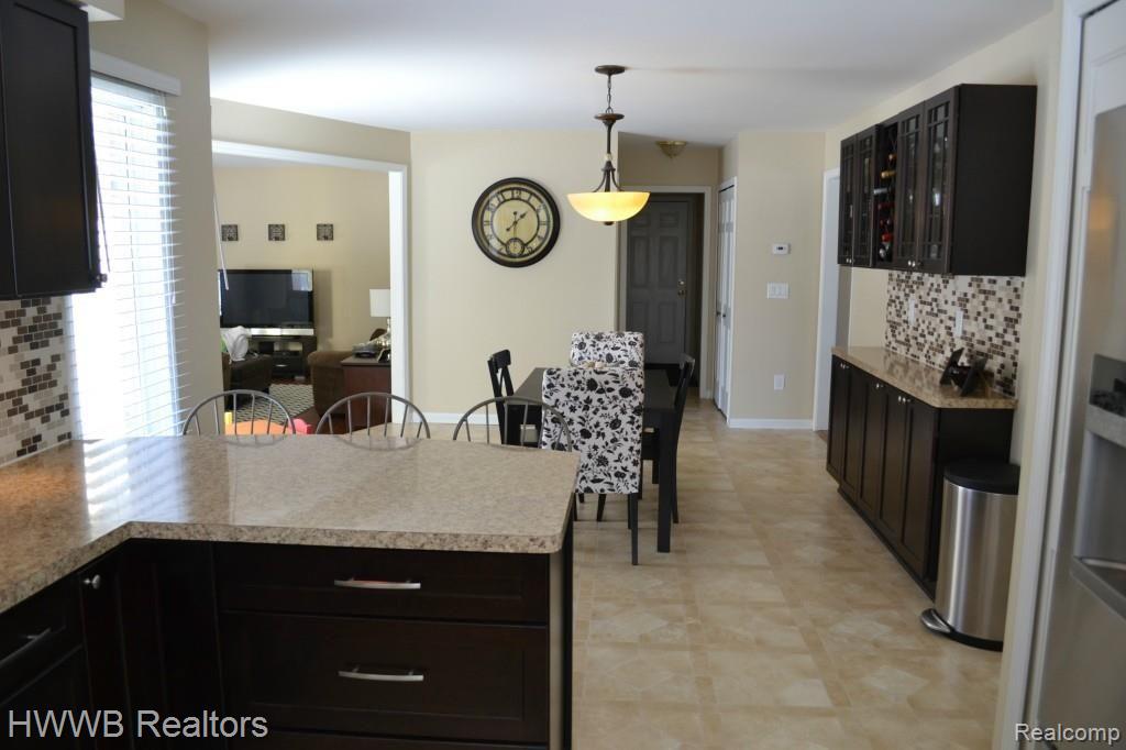 1545 Lomas Verdes Rochester Hills, MI 48306 - Photo 19 of 49