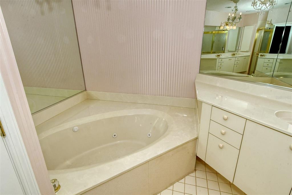 455 Oak Point Road Osprey, FL 34229 - Photo 26 of 64 Gallery Image 26