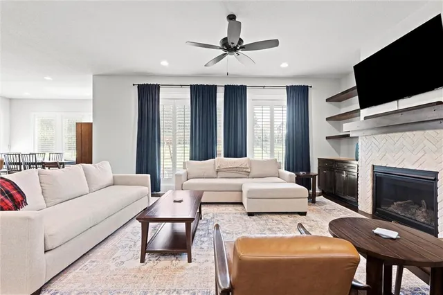 $845,000 | 6820 Marion Street, Shawnee, KS 66218