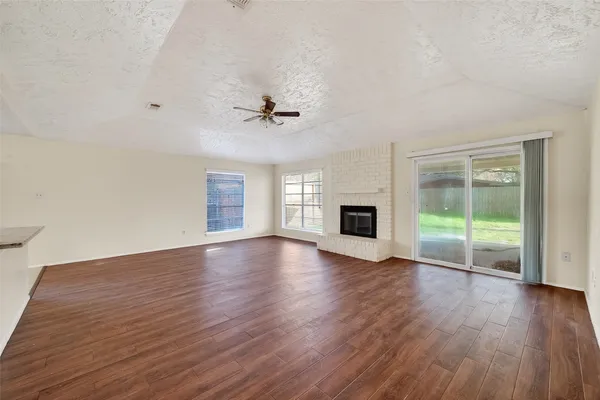 $1,875 | 15811 Pfeiffer Drive, Houston, TX 77082
