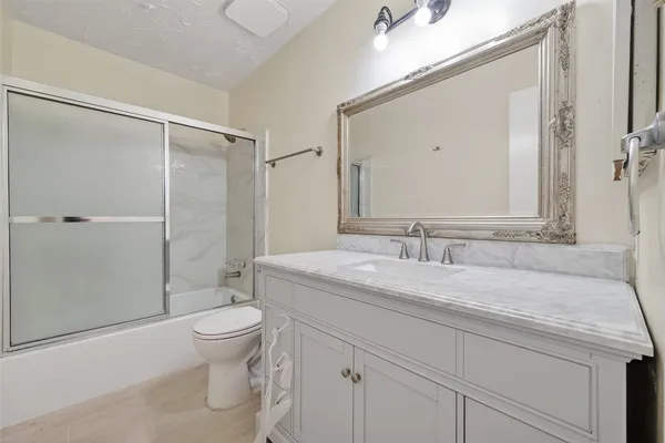 $1,875 | 15811 Pfeiffer Drive, Houston, TX 77082