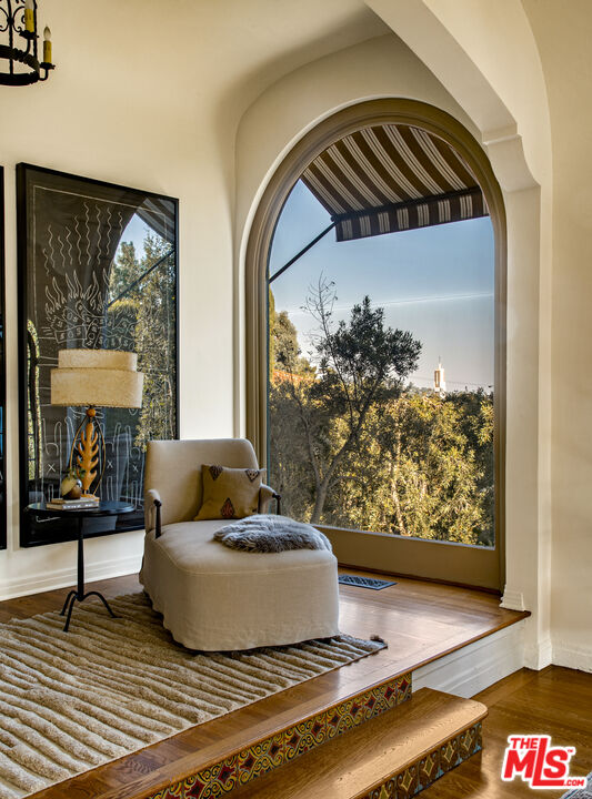 2250 North Berendo Street Los Angeles, CA 90027 - Photo 11 of 64