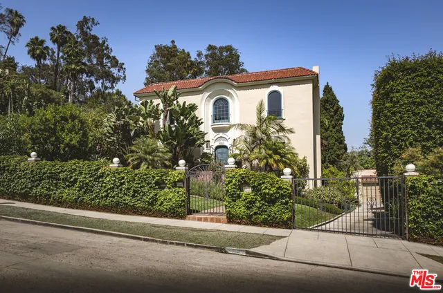 $6,297,000 | 2250 North Berendo Street, Los Angeles, CA 90027