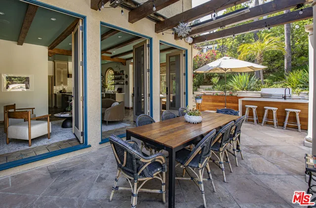 $6,297,000 | 2250 North Berendo Street, Los Angeles, CA 90027