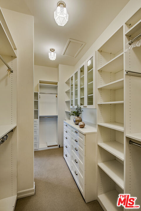 2250 North Berendo Street Los Angeles, CA 90027 - Photo 30 of 64