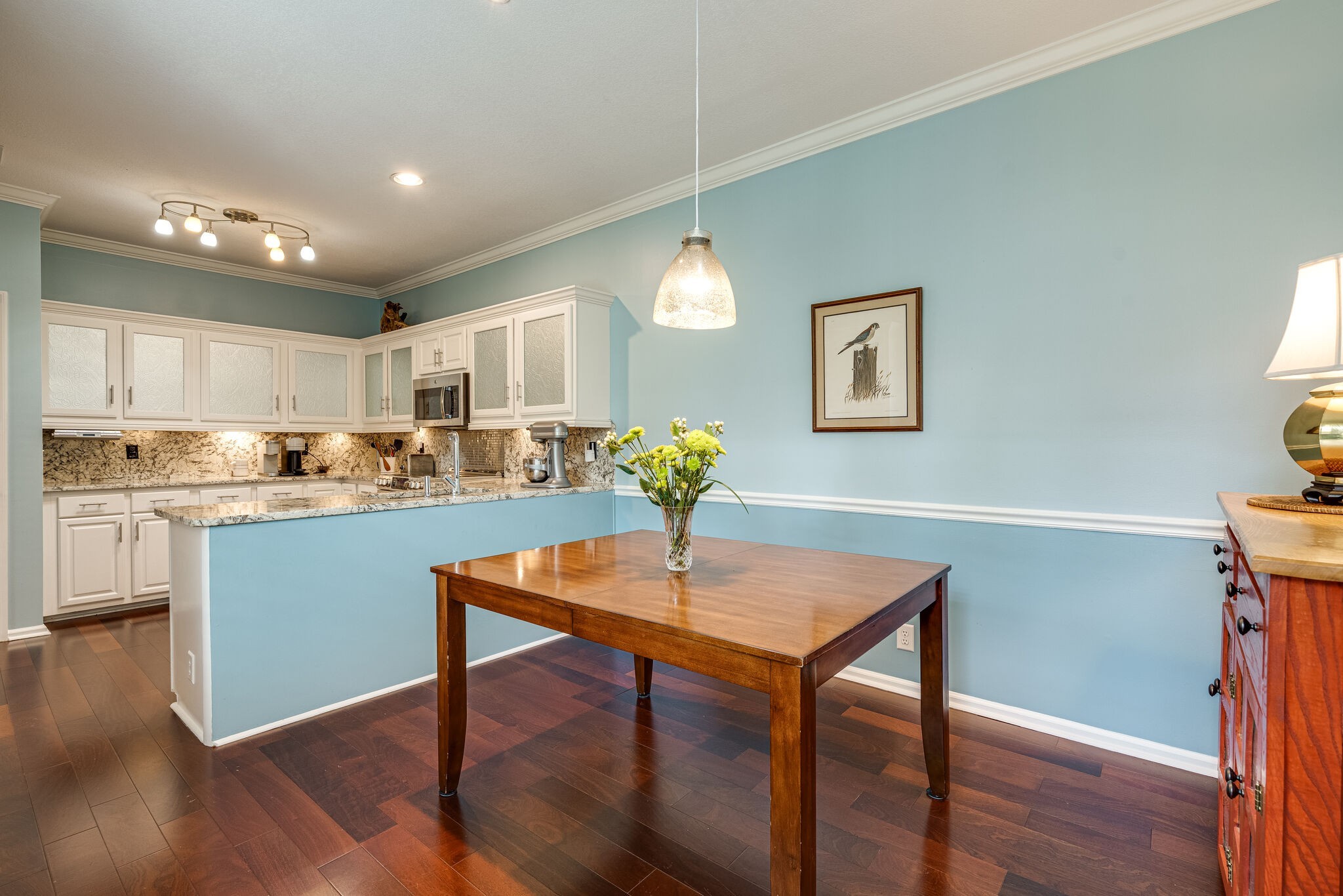 231 Green Harbor Road, Unit 141 Old Hickory, TN 37138 - Photo 18 of 40 a kitchen with a table and chairs in it