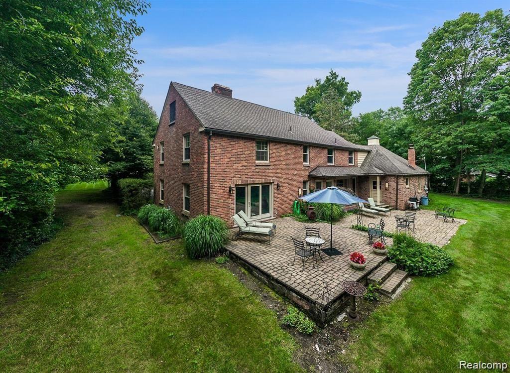 31241 Lahser Road Beverly Hills, MI 48025 - Photo 50 of 65