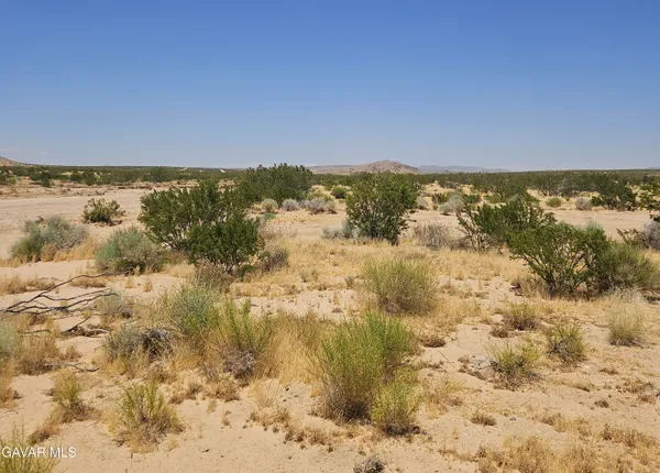 $5,500 | Pepper Place, California City, CA 93505