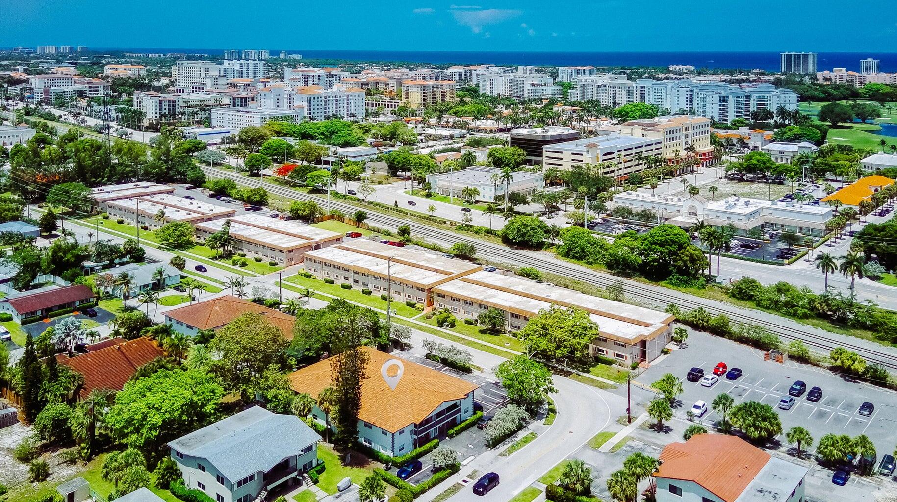 201 Southwest 7th Street, Unit 9 Boca Raton, FL 33432 - Photo 3 of 31 3