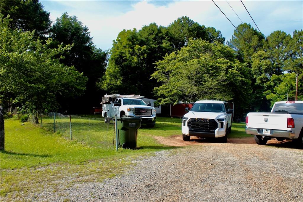 4905 Hudson Road Loganville, GA 30052 - Photo 12 of 32