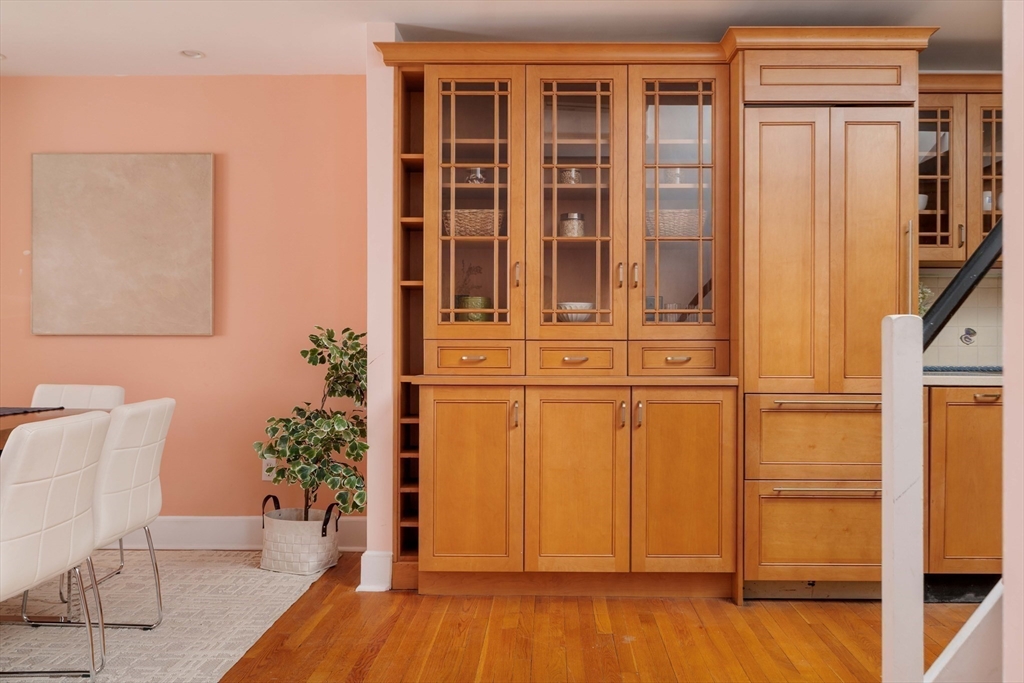 169 Commonwealth Avenue, Unit 5 Boston, MA 02116 - Photo 8 of 31 a view of a door and chair in the room